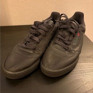 adidas Yeezy Powerphase Calabasas - men’s 5/women’s 6 - core black